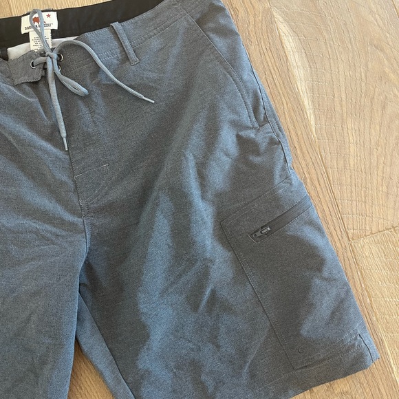 Dakota grizzley shorts - Picture 5 of 7